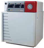 CLS-2447 INCUBATOR, WATER JACKETED, CO2